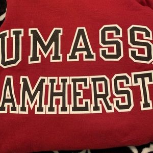 nwot university of mass amherst sweatshirt